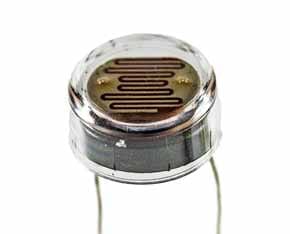 典型的含铅光依赖电阻器，LDR或光电器的图像，显示电阻元件